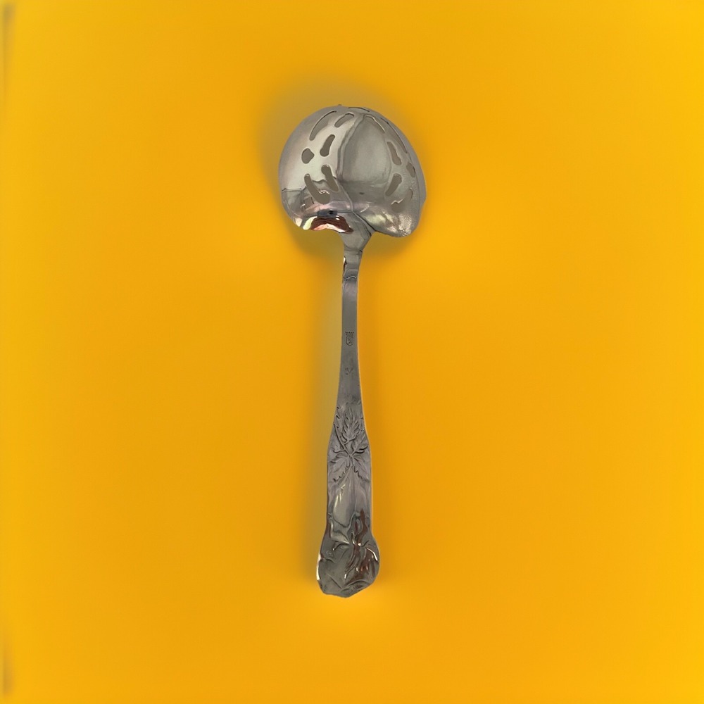 Bridal Rose Pierced Serving Spoon Towle Silver Silverplated Plated Slotted - Picture 2 of 6